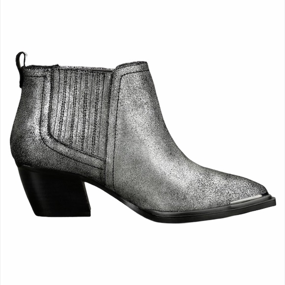 new Sbicca ♥︎ Metallic Cardinal Ankle Booties ♥︎ - Picture 2 of 10